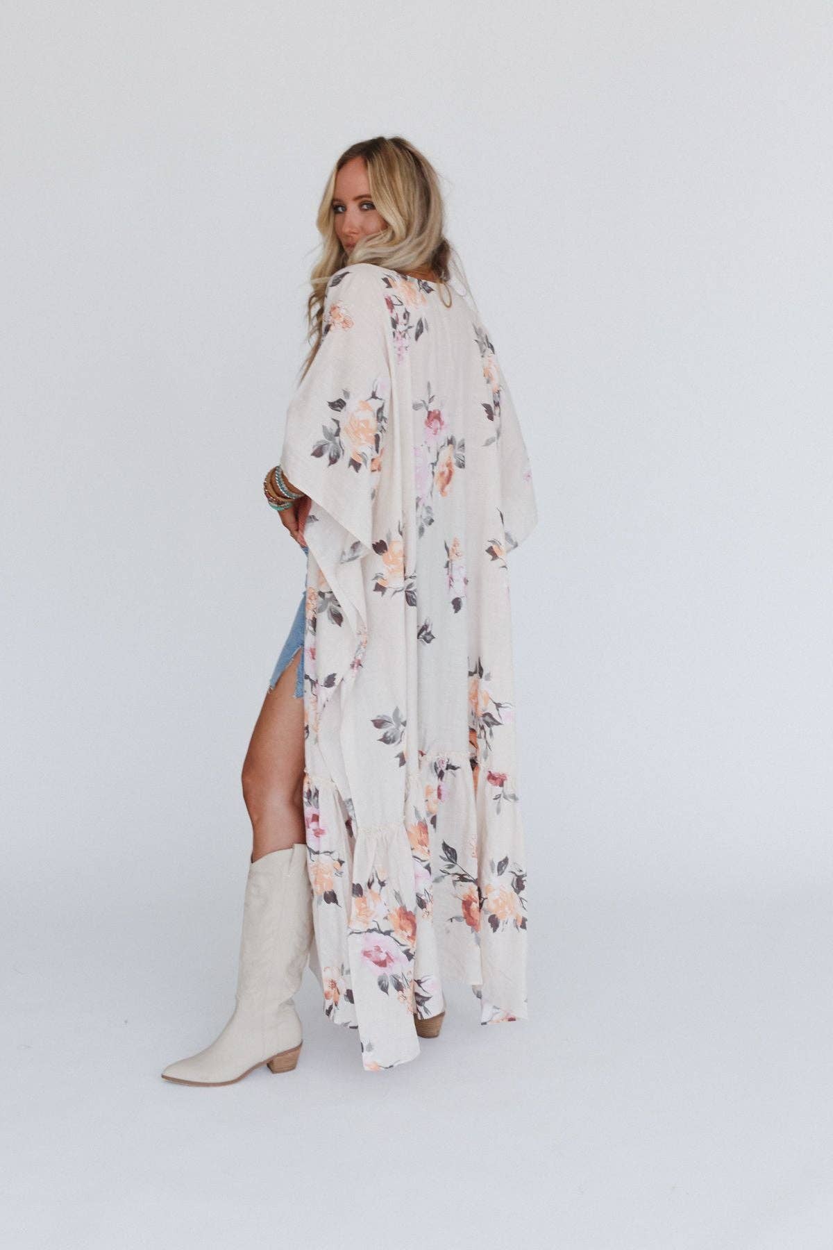 Tapestry Free Flow Duster Kimono - Ivory Floral