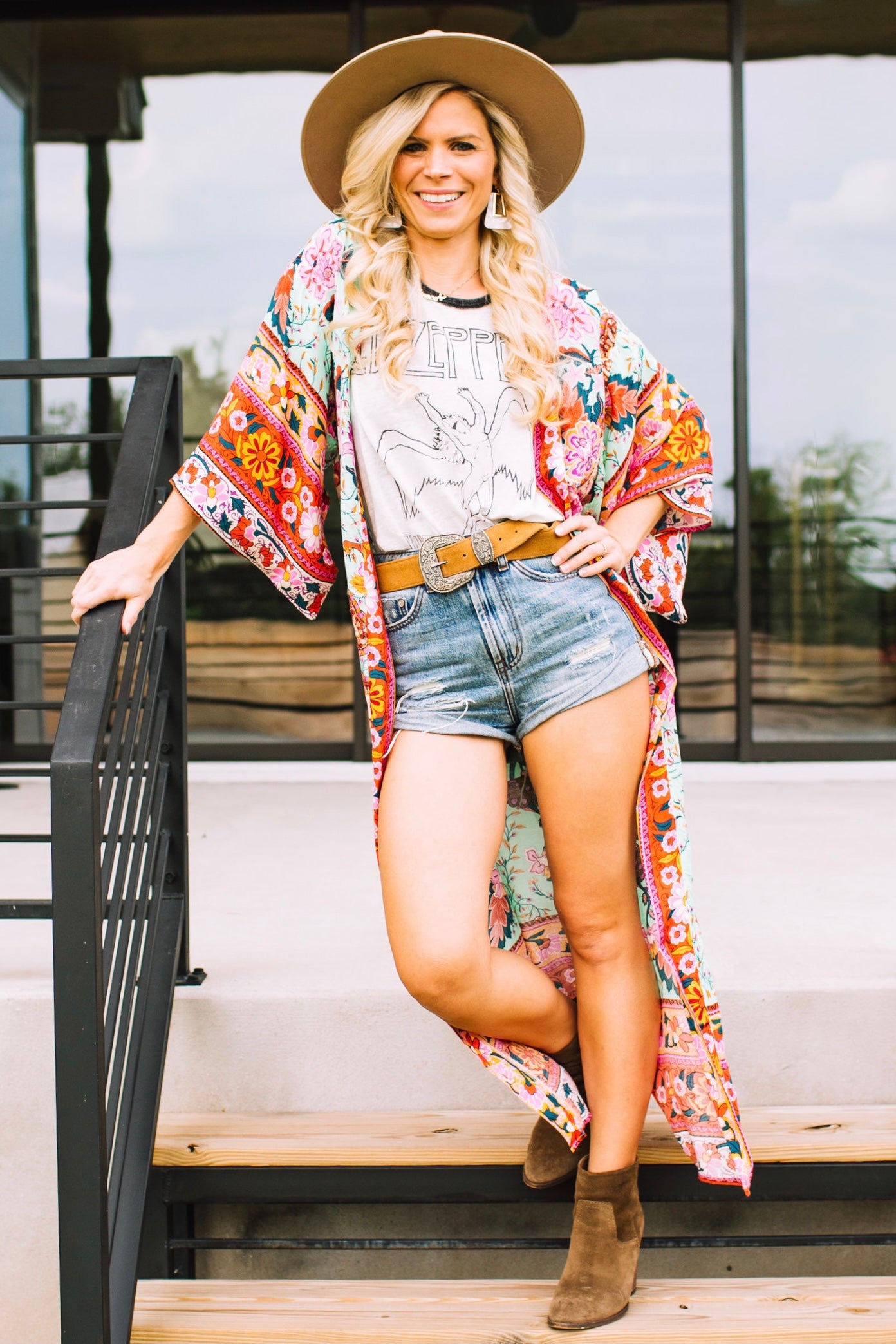 Sun Goddess Floral Kimono - Pink