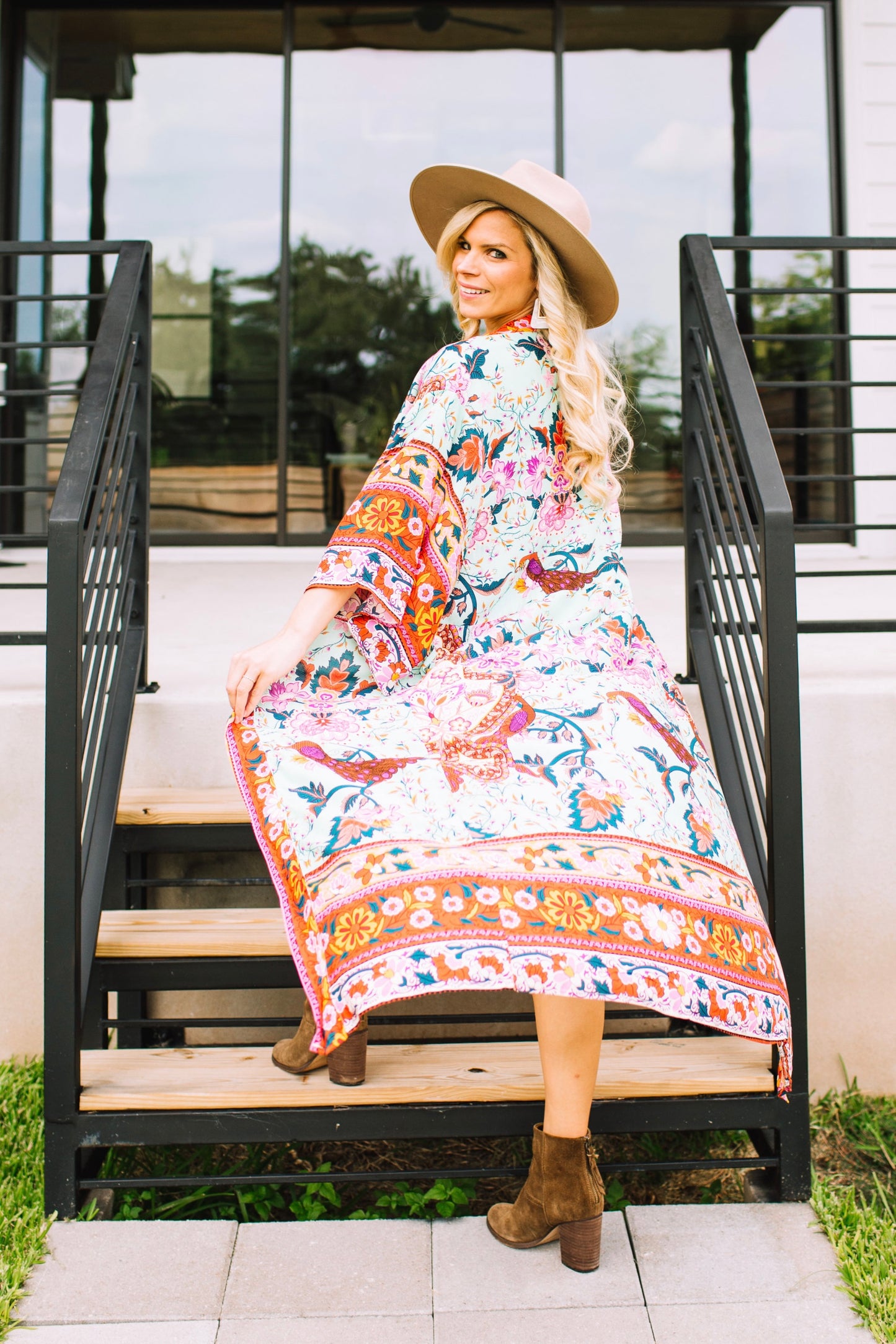 Sun Goddess Floral Kimono - Pink